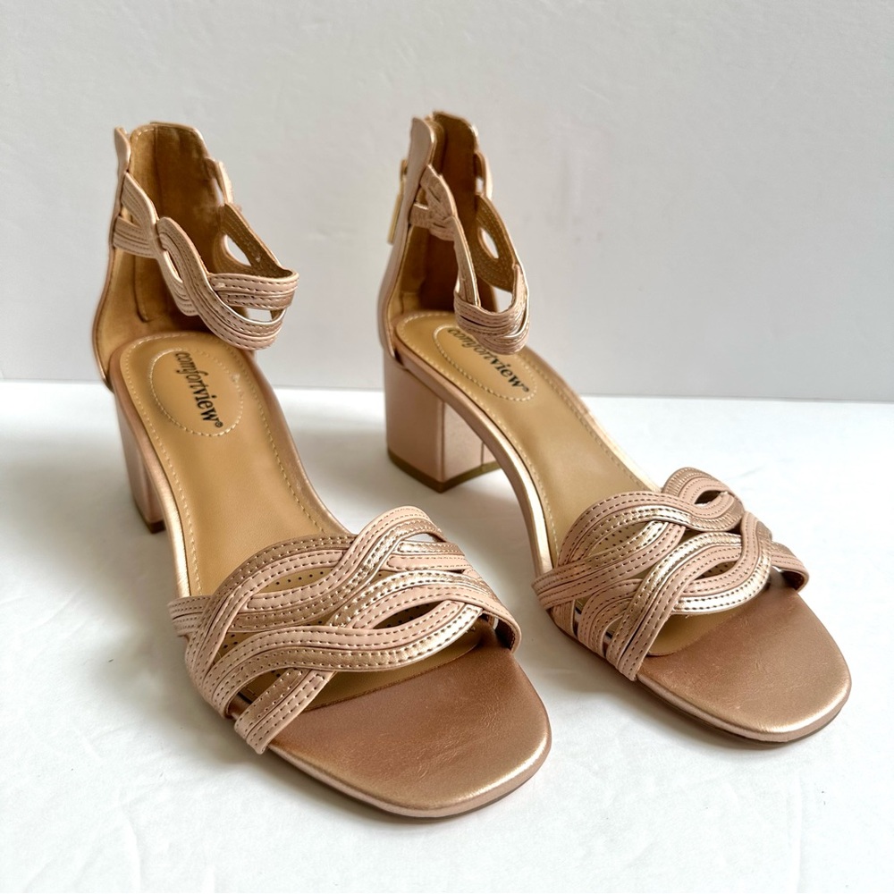 Comfortview Bobbi Rose Gold Sandal 8.5 NIB